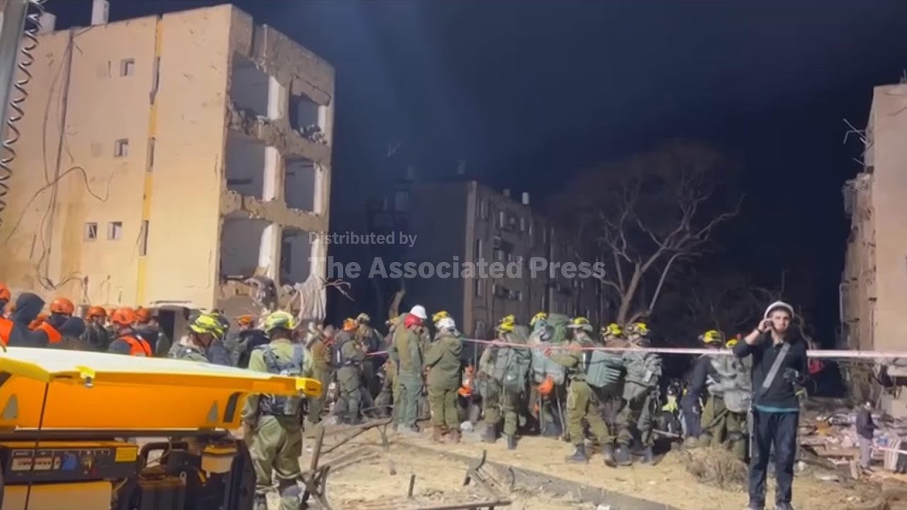 Dozens injured after Iranian missile strikes target southern Israeli city