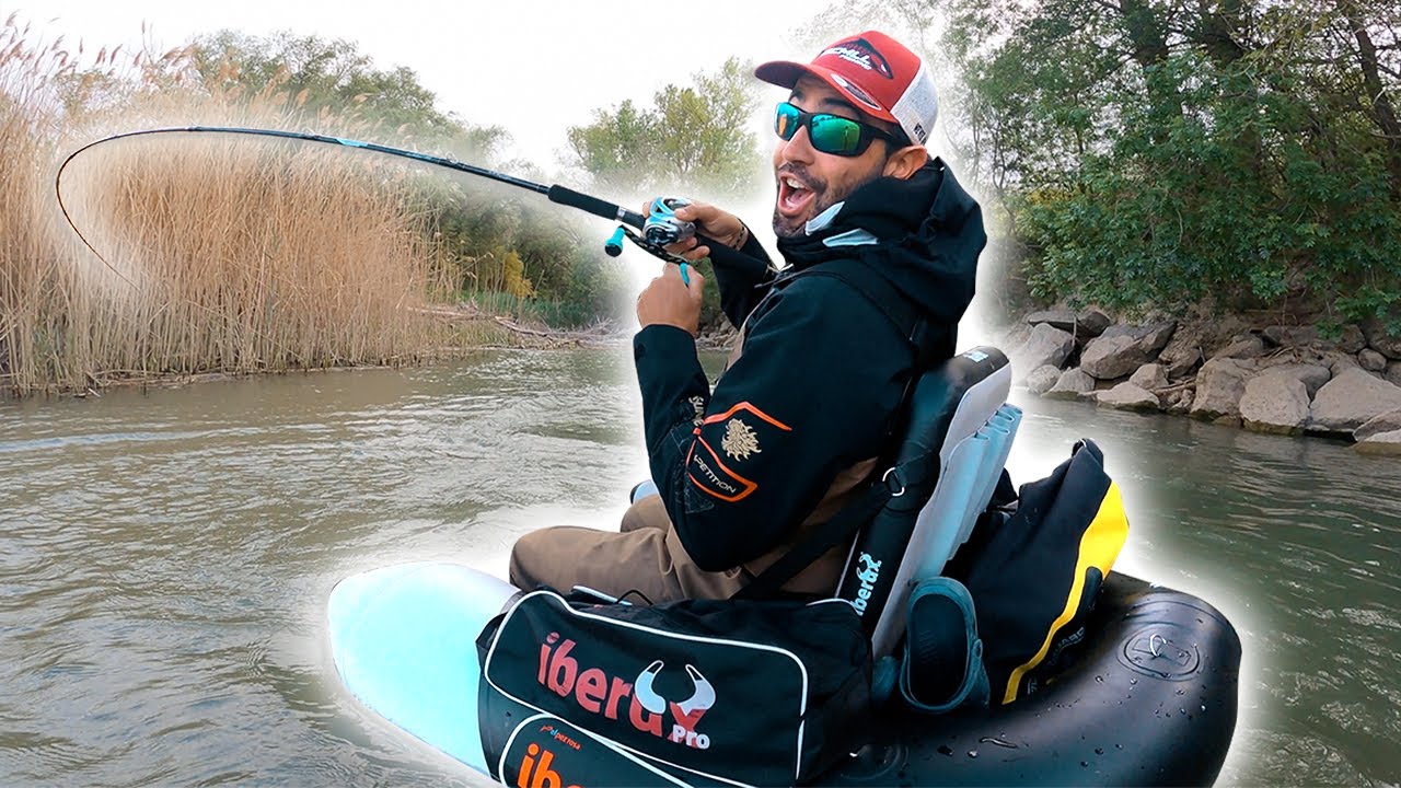 Pescando AQUÍ, SALEN MONSTRUOS!