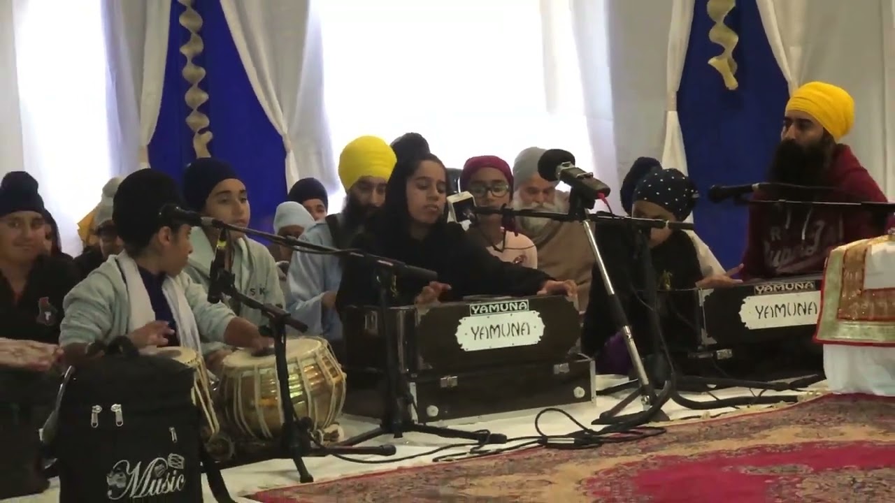 ਕੋਈ ਬੋਲੈ ਰਾਮ ਰਾਮ | Pahul Kaur | Keertan Performance