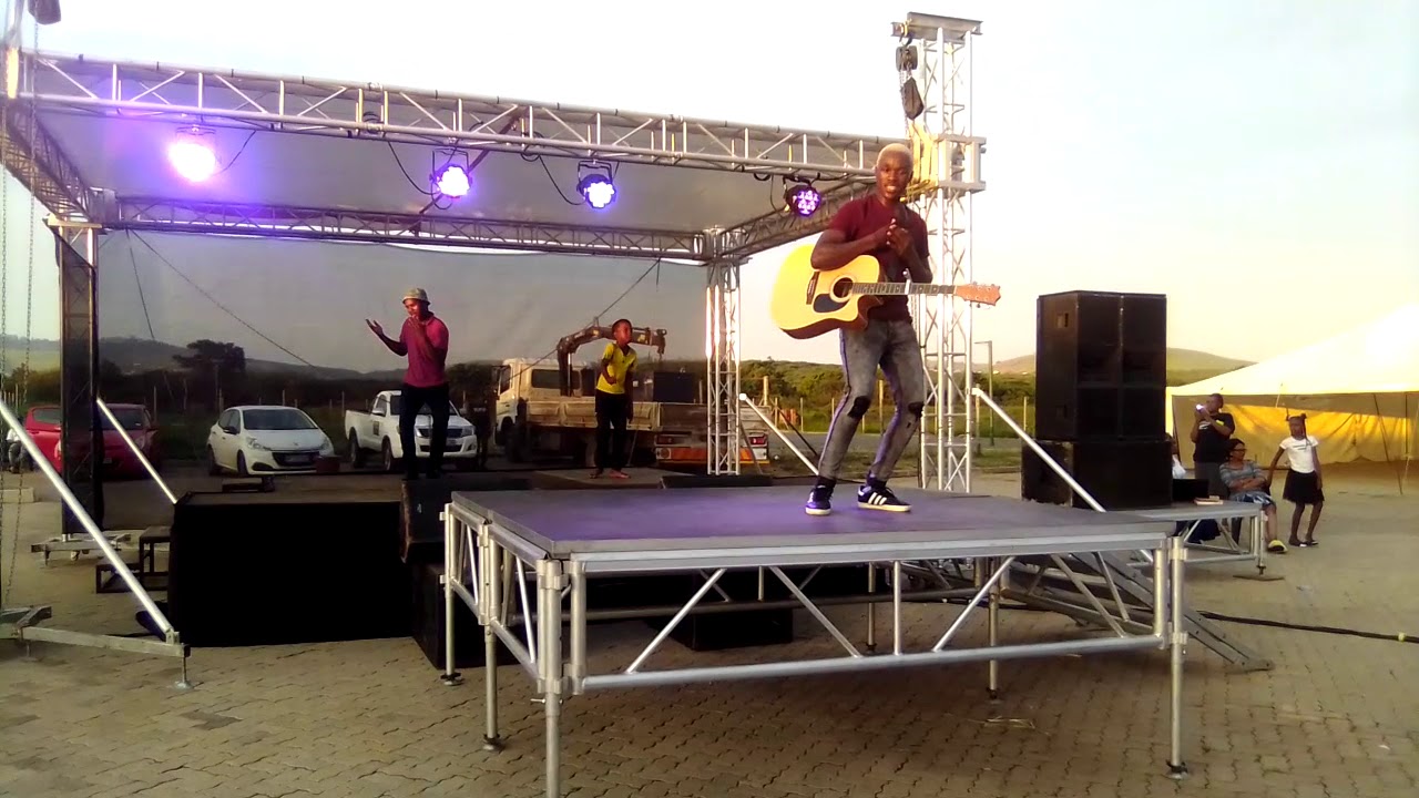 iNtungwa performing Olundi ex yam buya