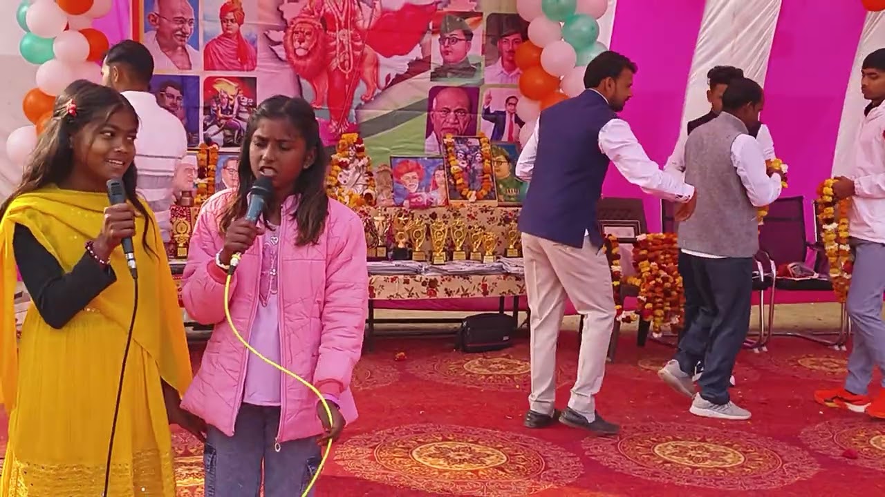 Muskan and Tanvi class 7 kavita republic day 2026,sardar patel high school Shankar pur ajanodha 