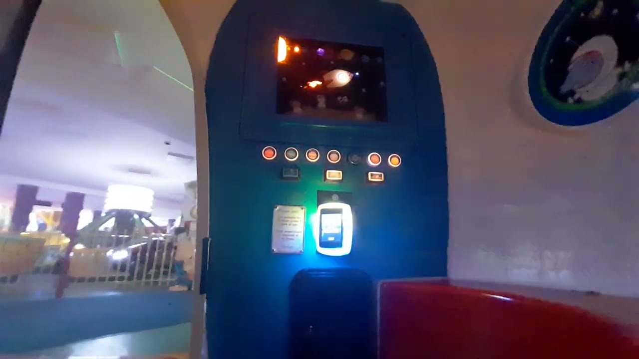 Northern Leisure Peppa Pig Rocket Kiddie Ride (POV)