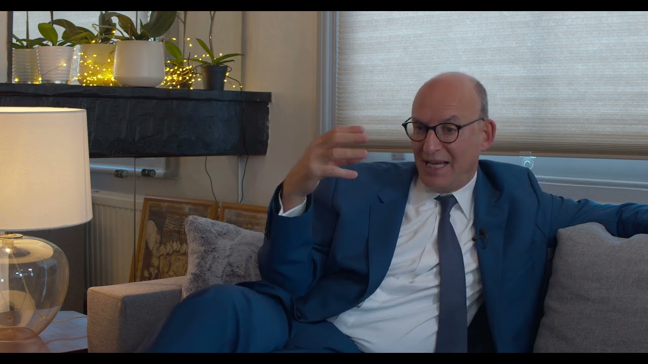 'Stomach Neuroendocrine Cancer' - A Talk by Professor Martyn Caplin