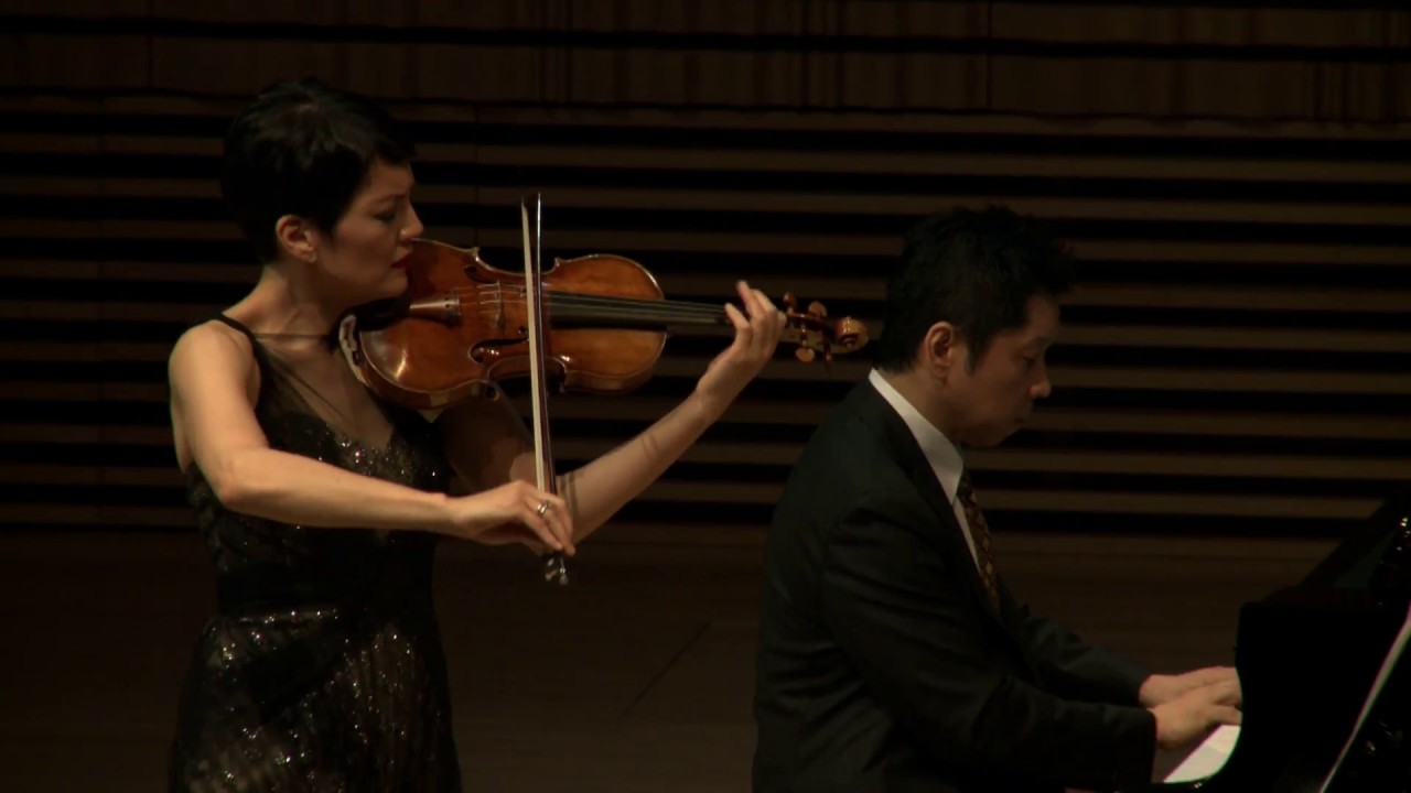 Anne Akiko Meyers & Akira Eguchi Perform Morten Lauridsen's 'O Magnum Mysterium'