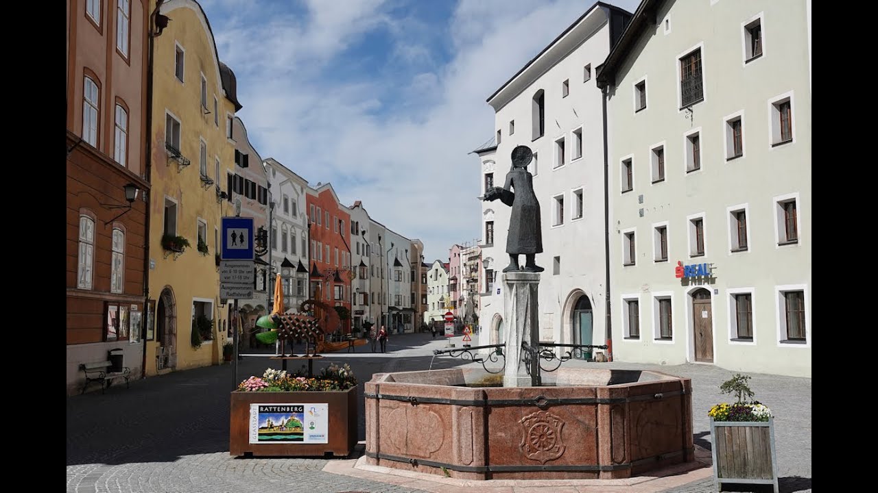 Rattenberg - malerische Stadt an Inn in Tirol