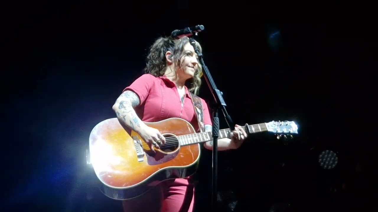 Ashley McBryde 'Bible and a .44'.... 23/1/24 Manchester