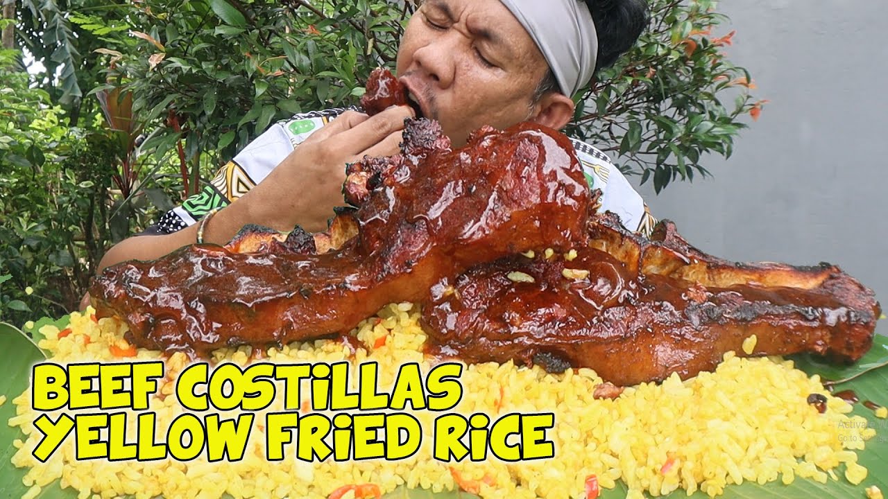 BEEF COSTILLAS AT YELLOW FRIED RICE