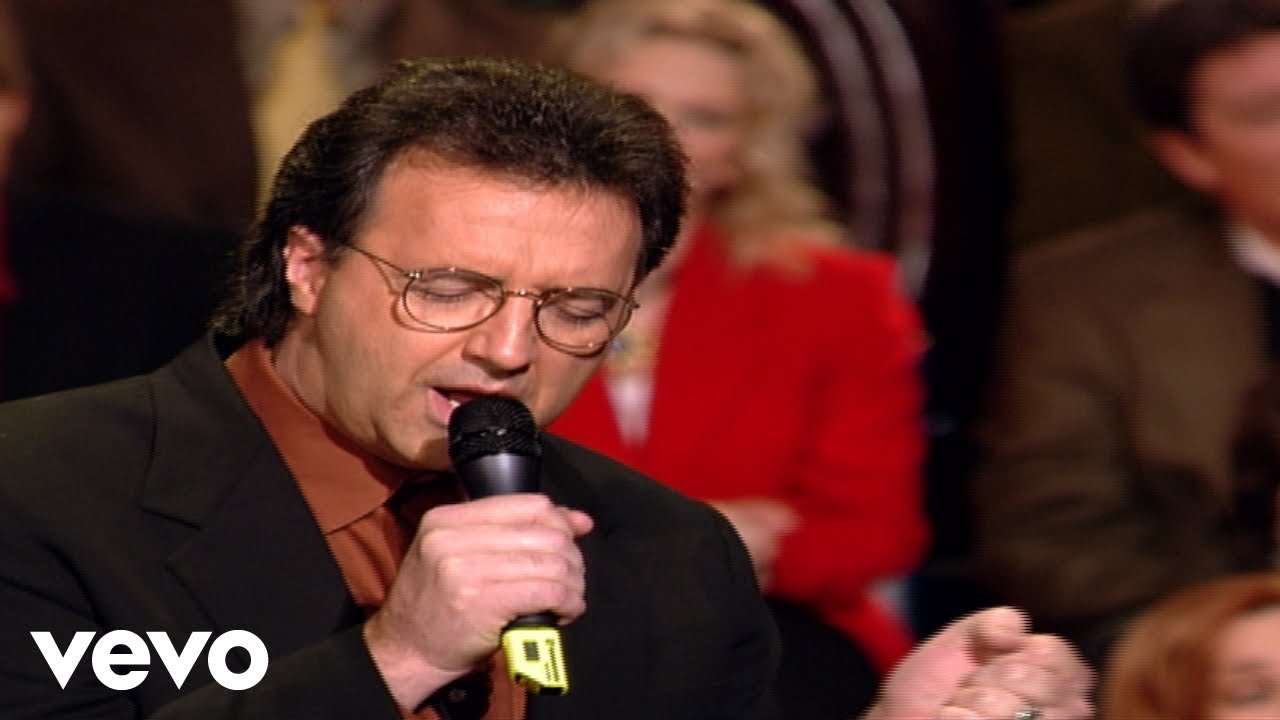 Bill & Gloria Gaither - Walk Together Children [Live] ft. Stephen Hill, Mike Allen, Johnny Minick