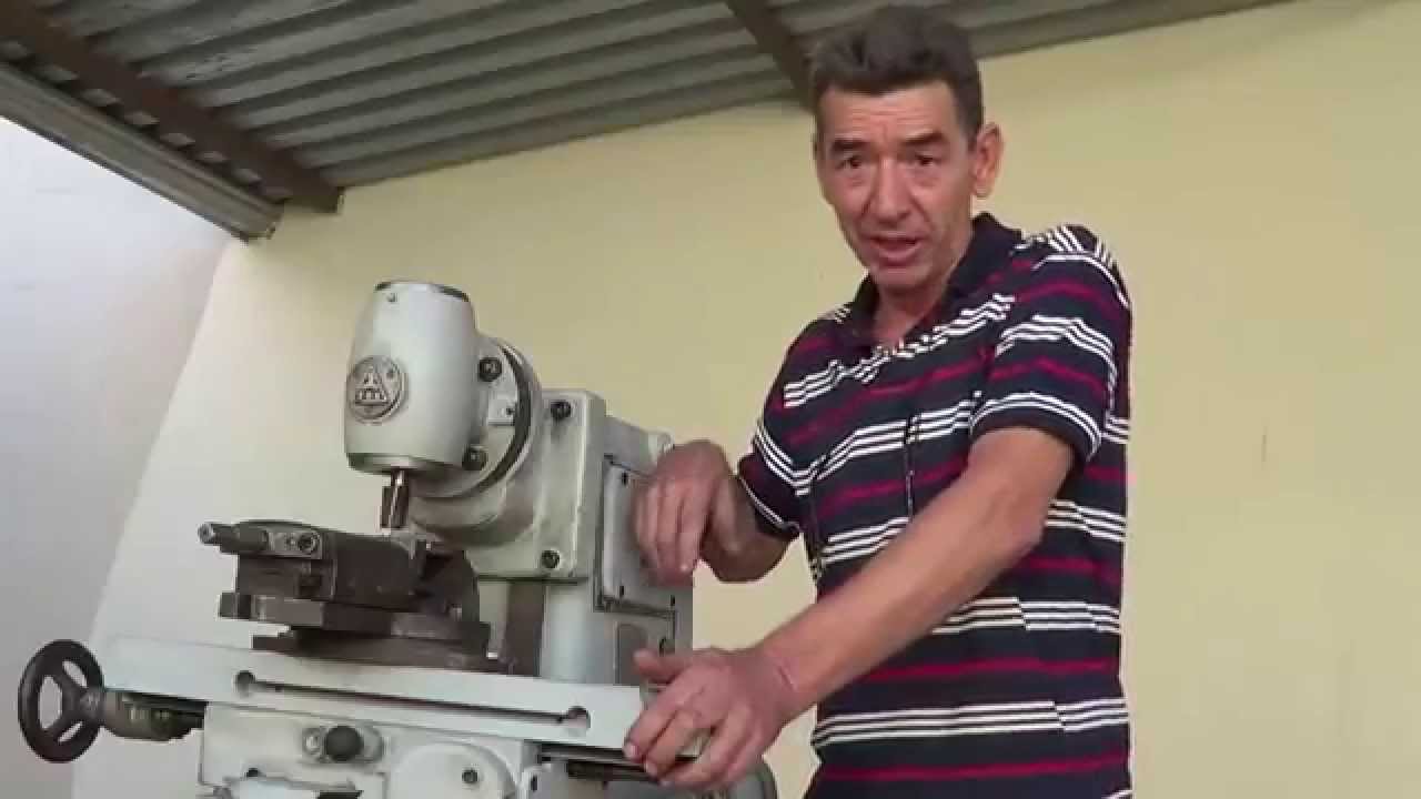 Restaurando maquina antiga ( fresadora tos ) 2° parte