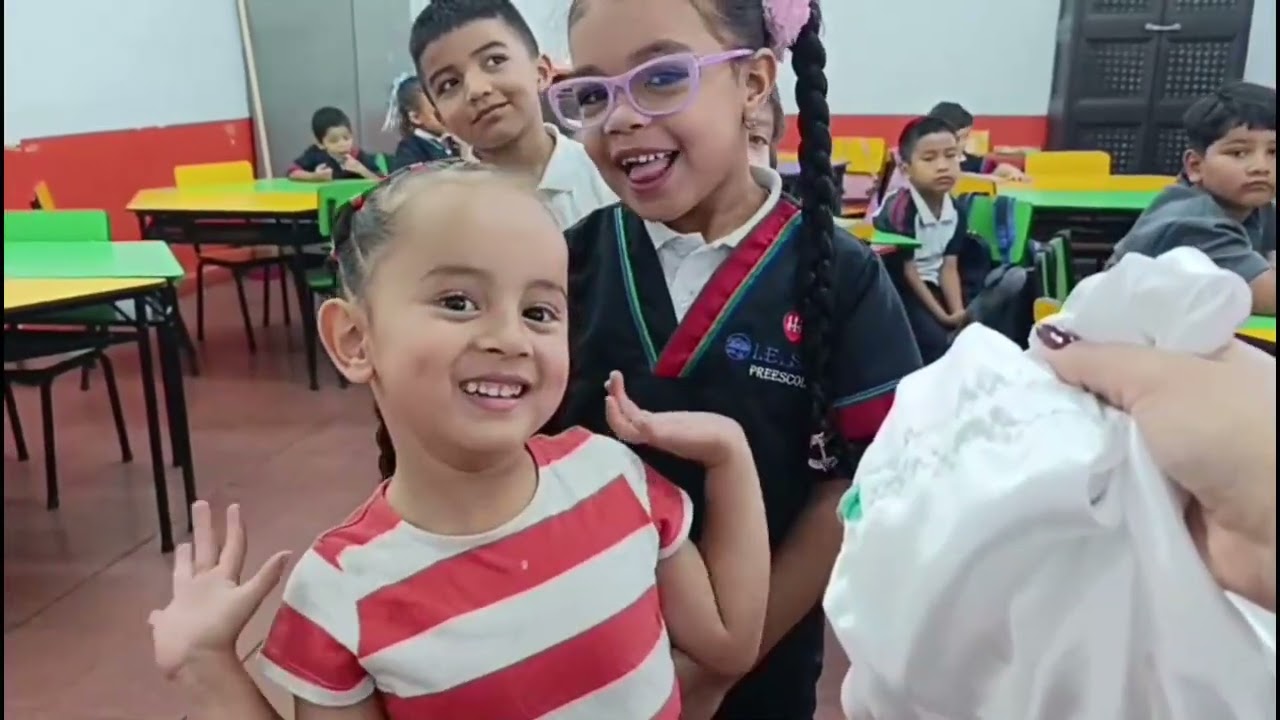 Video la educación del tacto