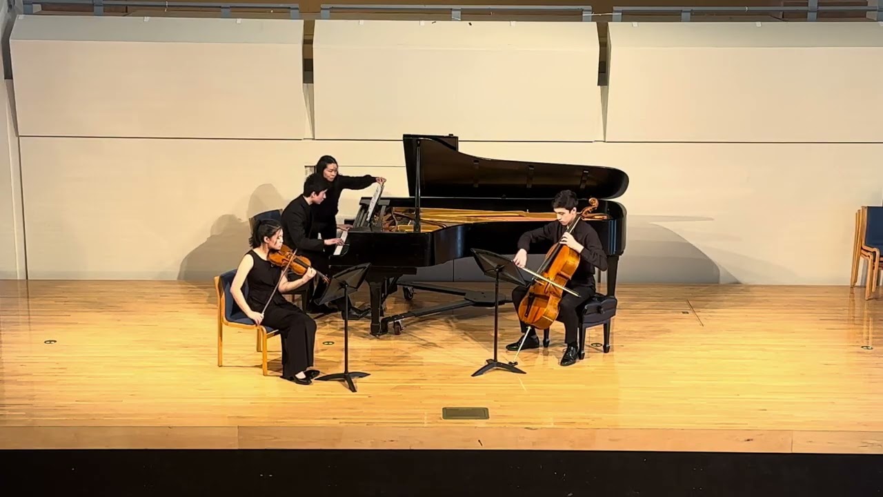 2025 Rembrandt Young Artists Finalist: Trio Luminoso