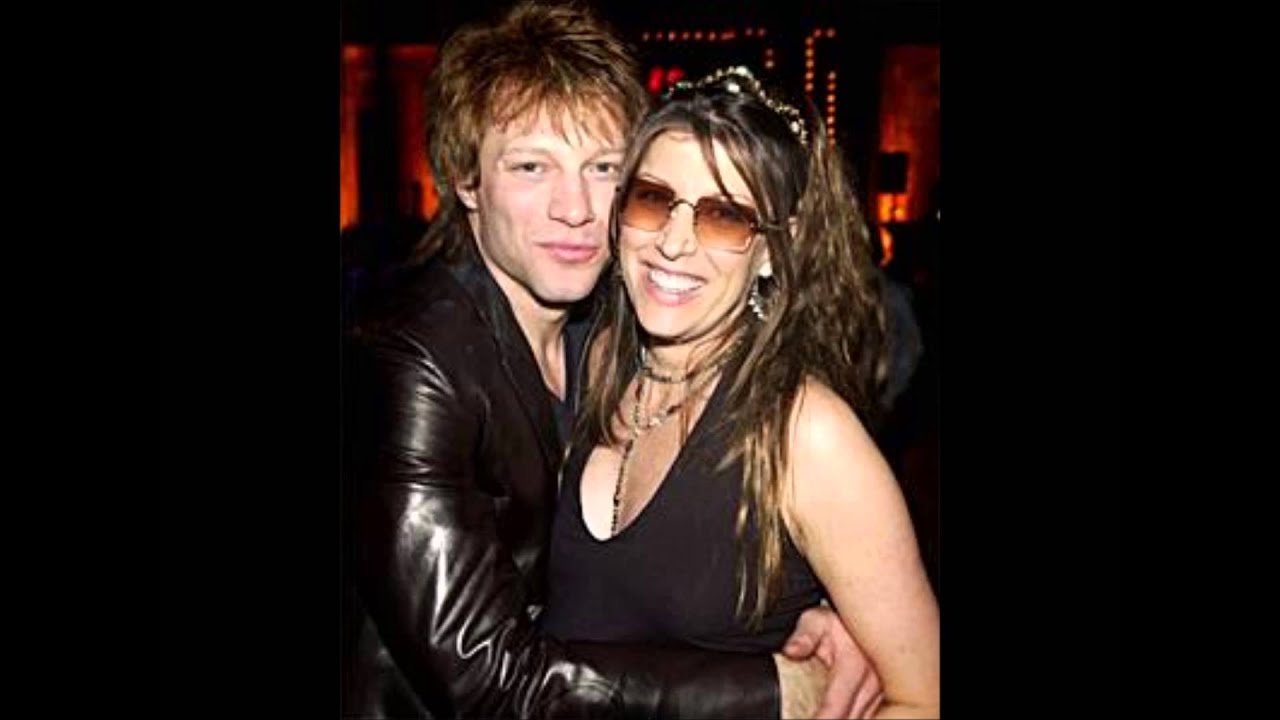 I Love How Jon Loves Dorothea