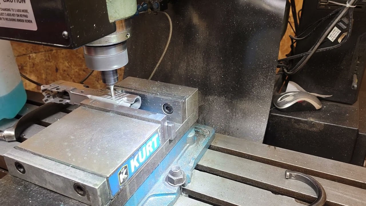 2011 Slide serrations