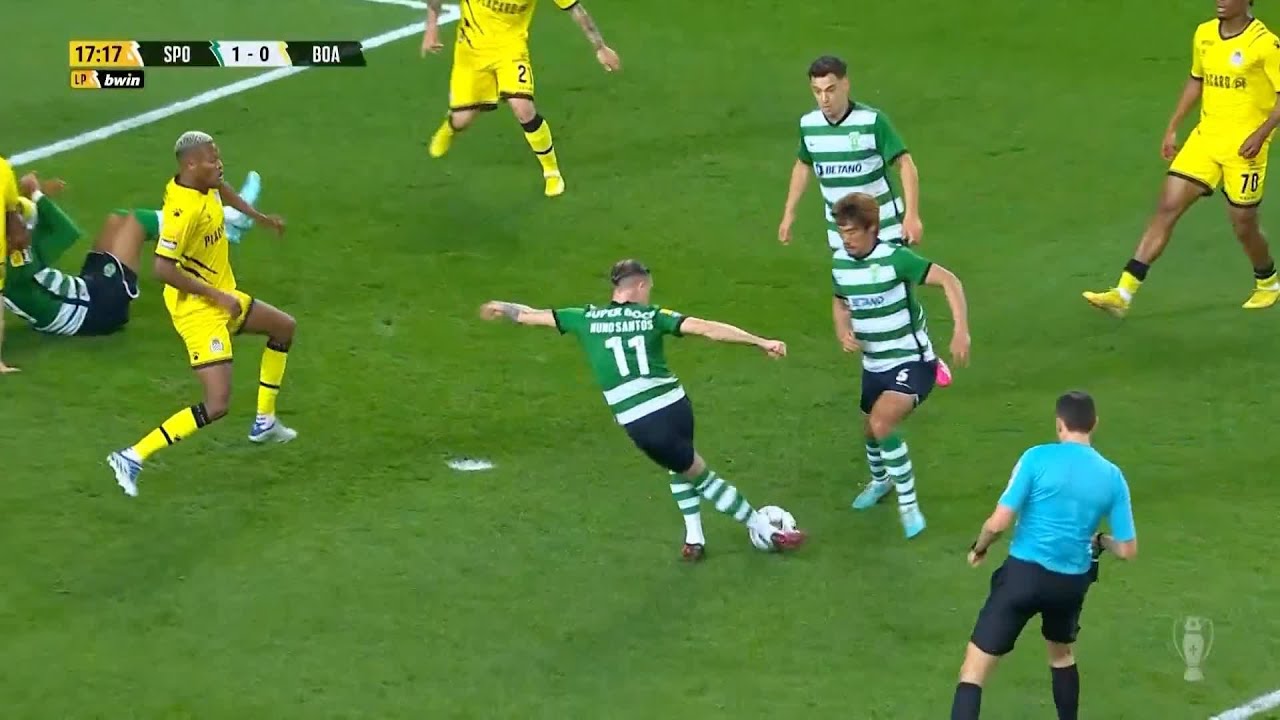 Rabona, anyone? 🪄 Nuno Santos with a Puskas contender!
