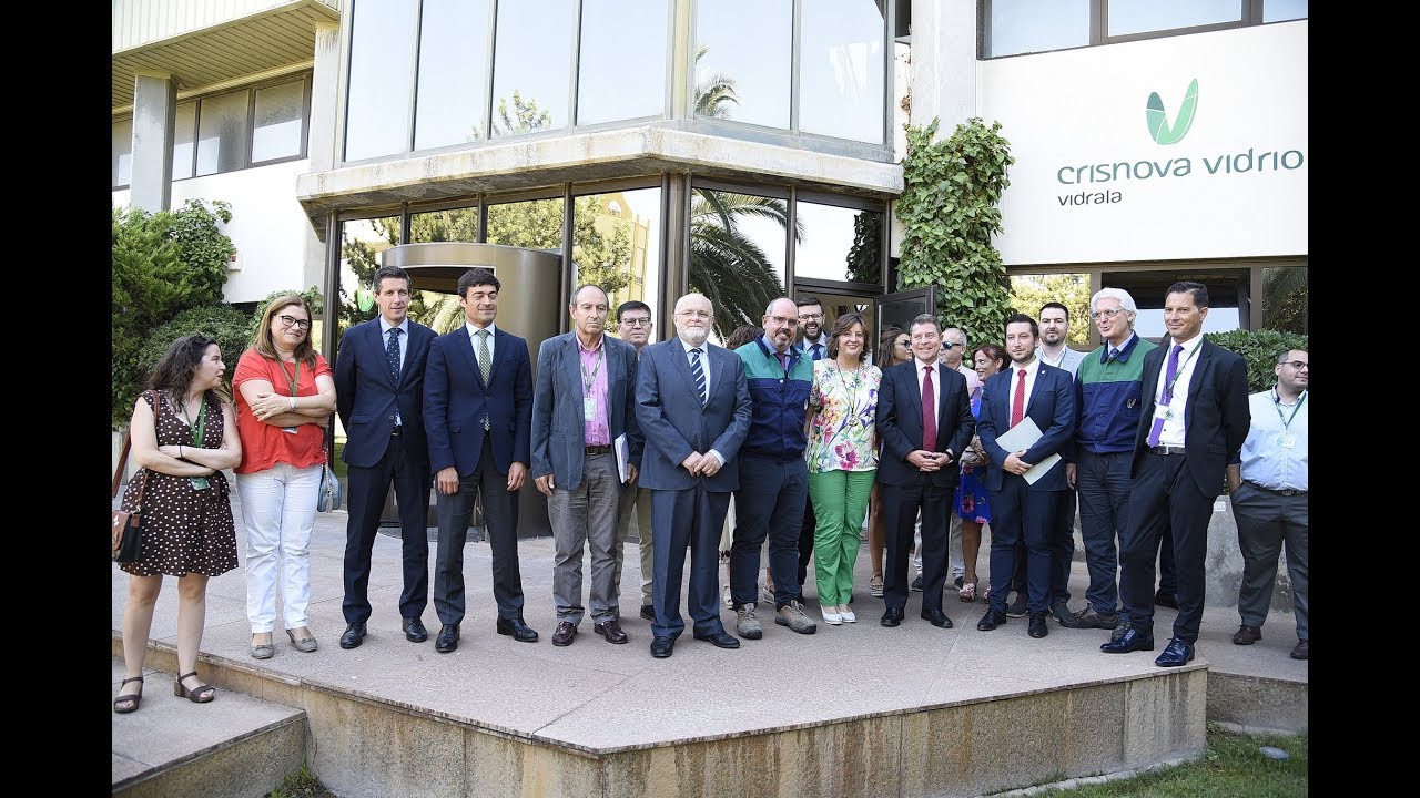 Visita a la empresa Crisnova Vidrio de Caudete