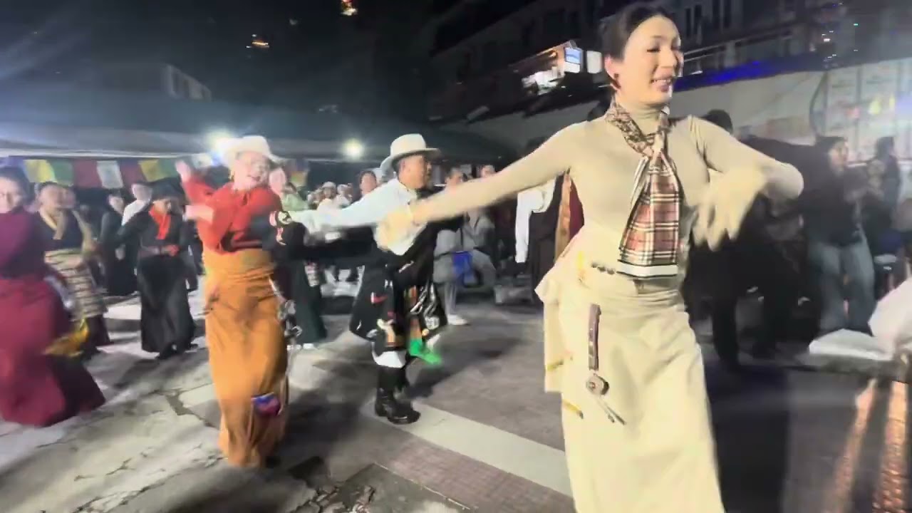 རྡ་སའི་ལྷ་དཀར་