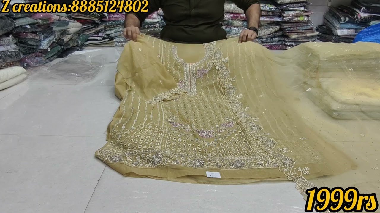 Fancy beautiful 😍❤️ premium quality fancy suits🌙single pc 🚚 available all over 🇮🇳!!limited stock😍👌!!