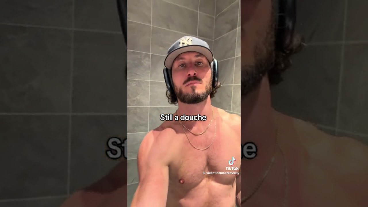 Val Chmerkovskiy abs