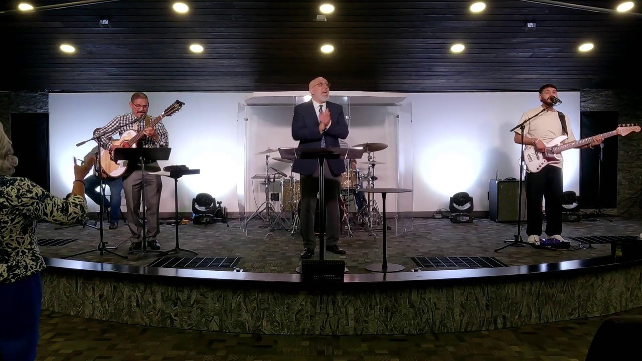 Servicio Congregacional | Rev. Roger Castillo Sr.