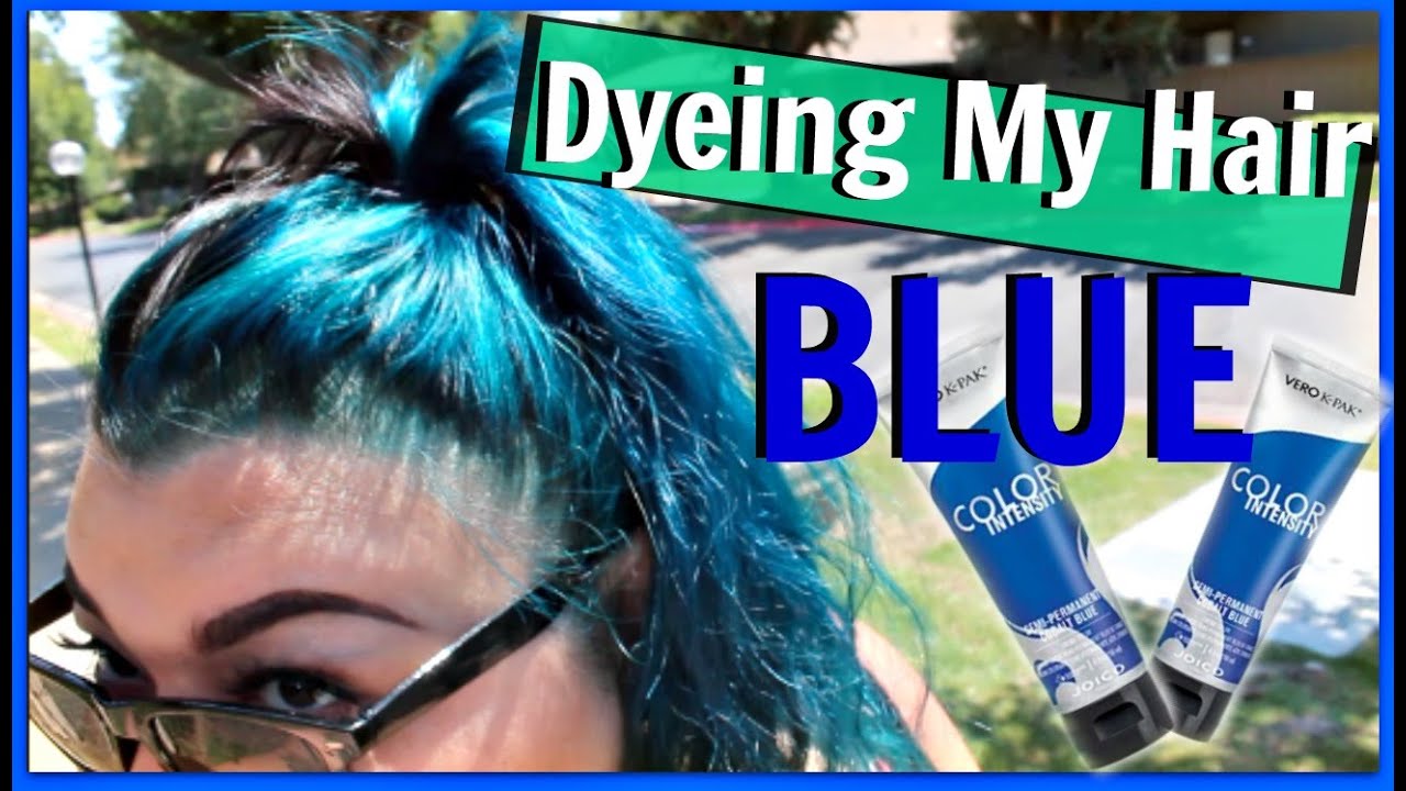 Dyeing My Hair Blue | JessieRetro