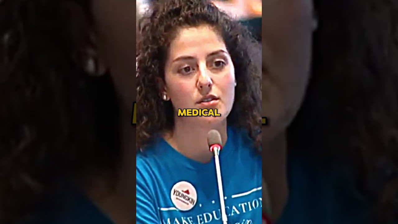 Joe Rogan REACTS TO Teacher&rsquo;s HEROIC SPEECH Against School Board