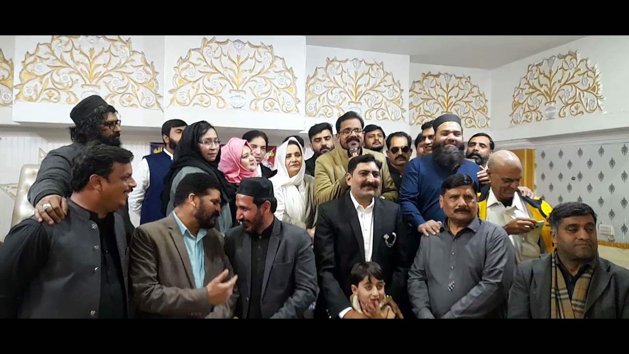 Nadeem fouji ne sahafion ko gharma  diya/#£