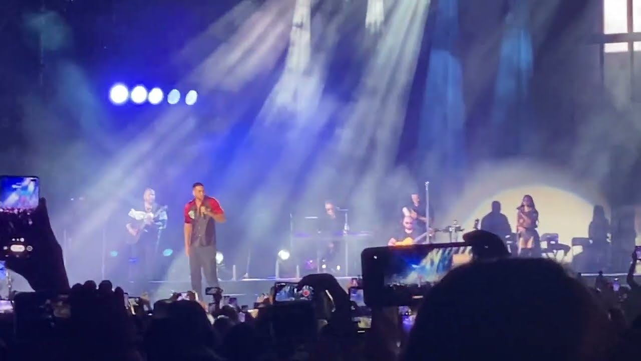 Aventura - El Malo/El Perdedor (Live in Chicago 2021)