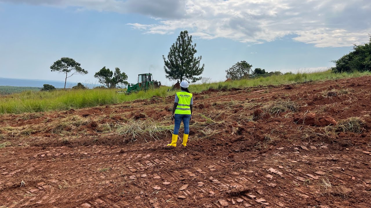 Affordable houses by the Lake Victoria.   