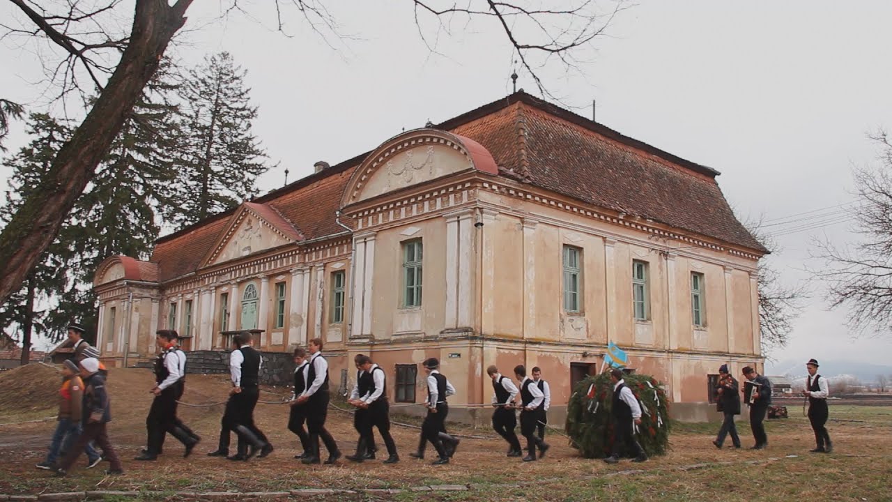Szános locsolás Székelytamásfalván / Mersul cu sania de paște