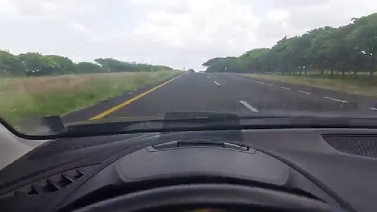 Mazda 3 205 km/h