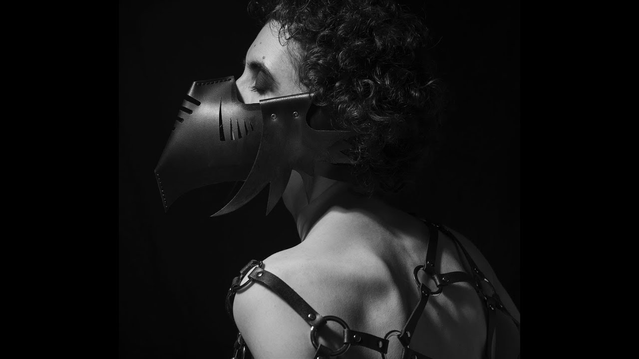Meditative bdsm-fetish / короткий метр (2021)
