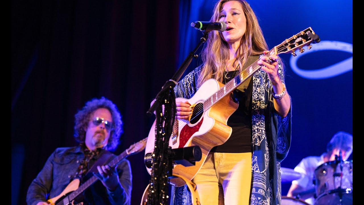 You Make Loving Fun by Fleetwood Mac performed by The Troubadour Project