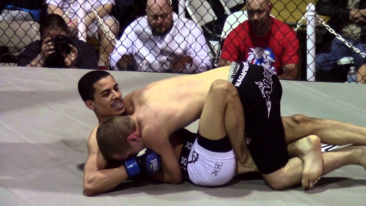 Austin Ferguson vs. Erik Sanford -=- Colosseum Combat XXIII