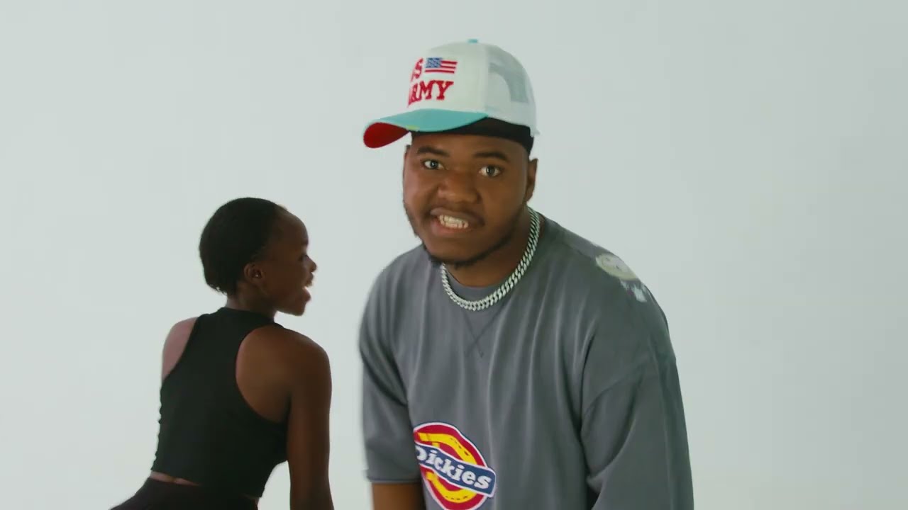 Original Bukasa - Njenjema (Visualizer) Feat. B Quan & Mr Schaba.