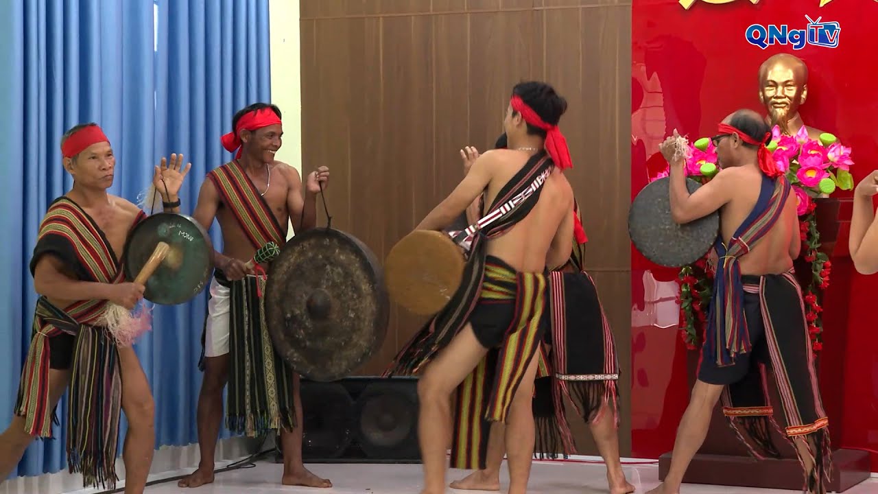 Gìn giữ, phát triển văn hoá truyền thống Ca Dong
