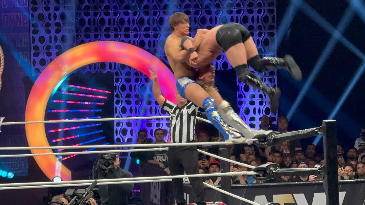AEW Dynamite 300 Kazuchika Okada vs Kota Ibushi Full match Kenny Omega Comes out to save Ibushi #aew