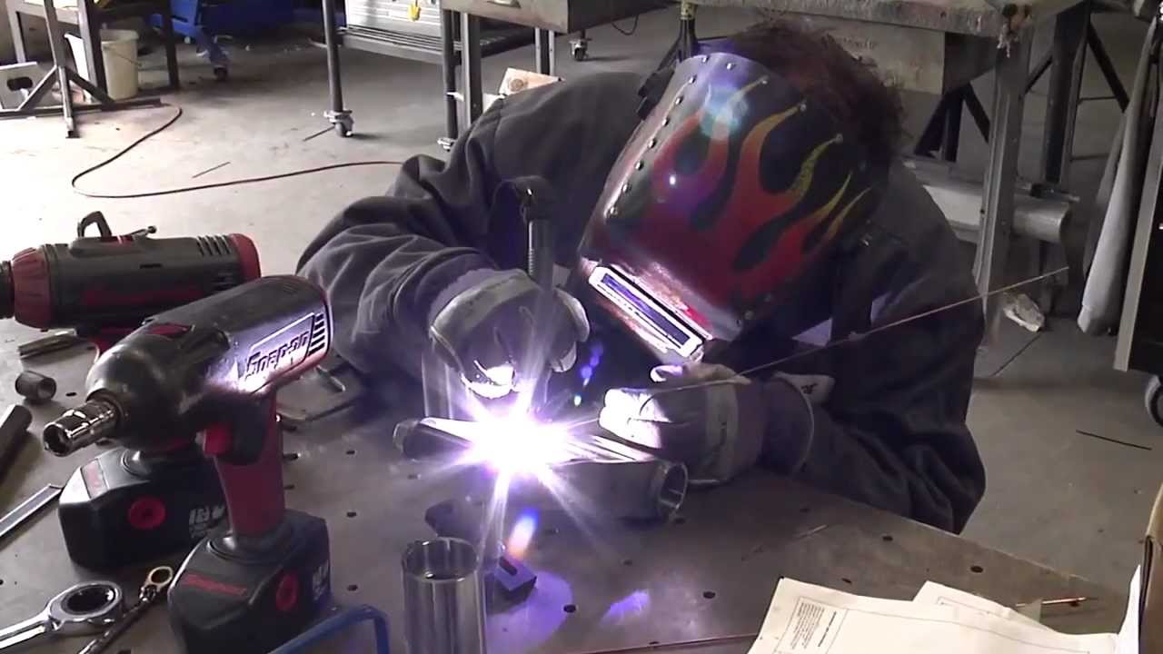 TSCO Ford Raptor Pre-Runner Build PART 1