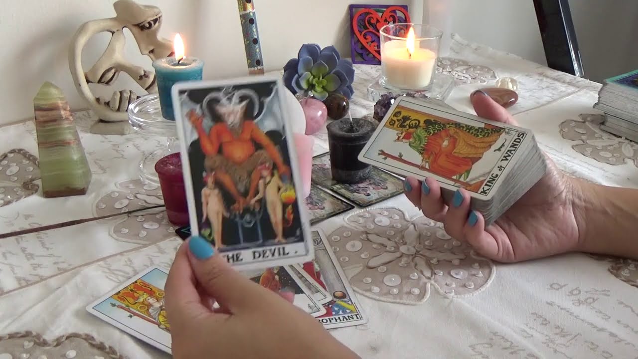 Who's Thinking About You?!🔥What Are They Thinking?💘Pick A Card Tarot Love Reading