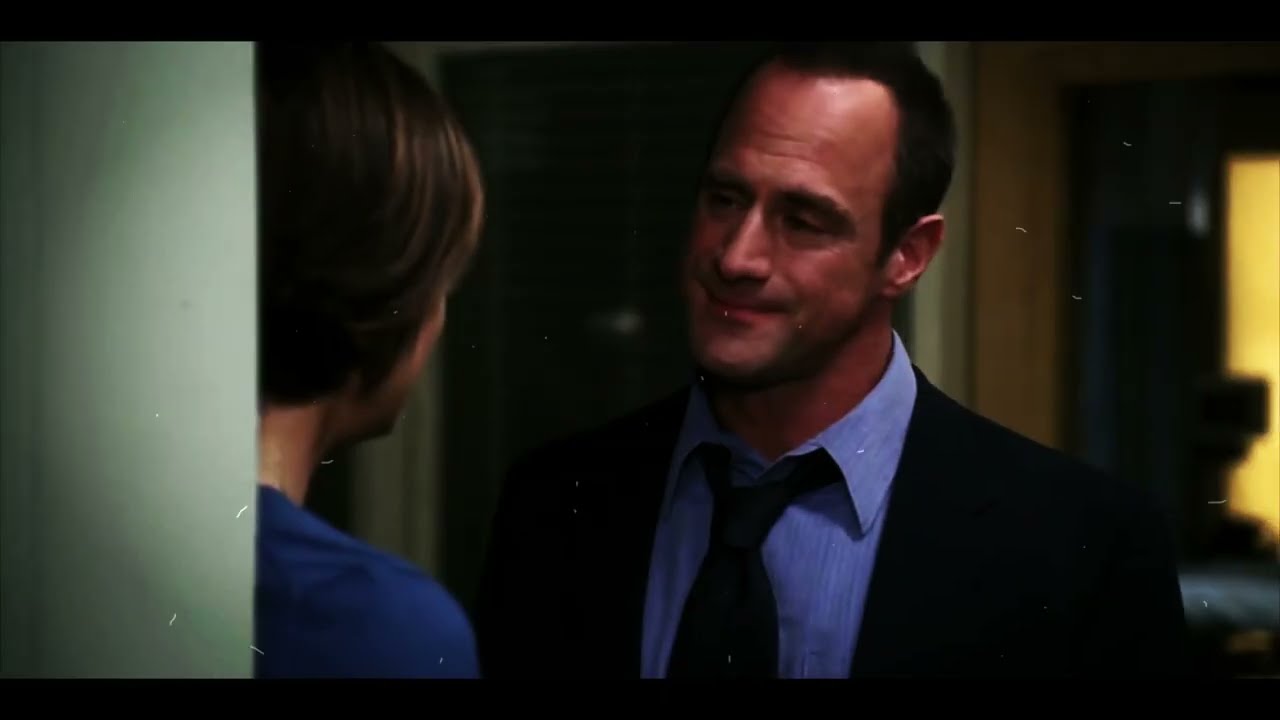 Elliot and Olivia // When i look at you