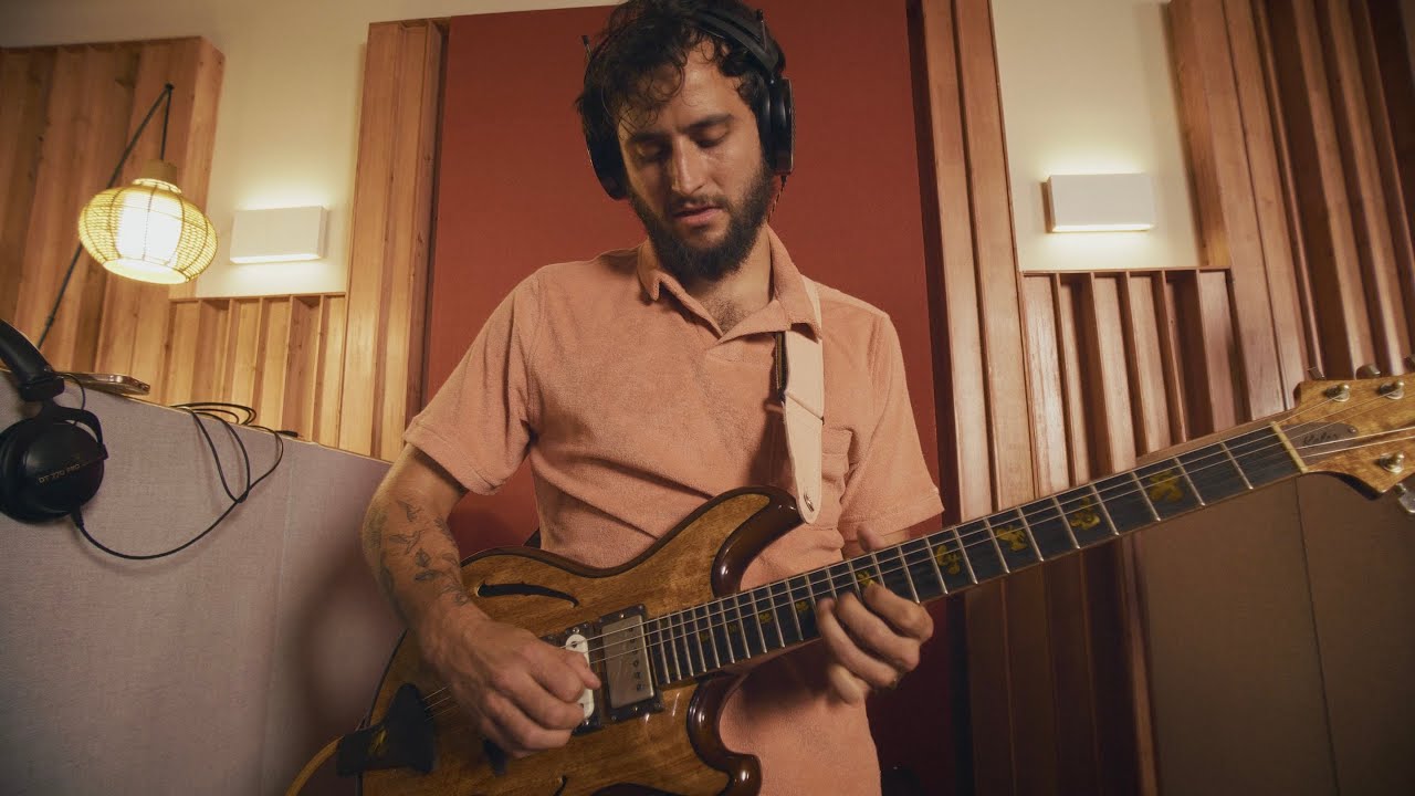 Sqwerv - Is it Right, Is it Wrong / Misha (Live at PS Audio)