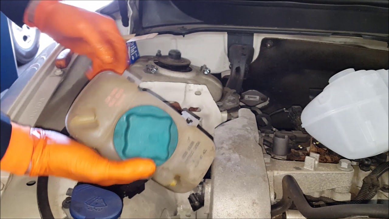 xc90 coolant reservior replacement