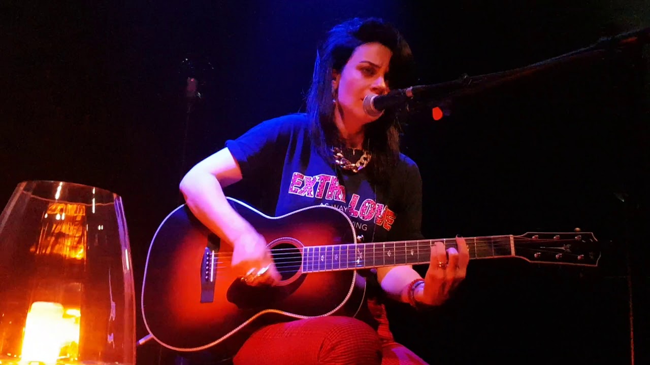 Ninet tayeb - highway- new song - Acoustic