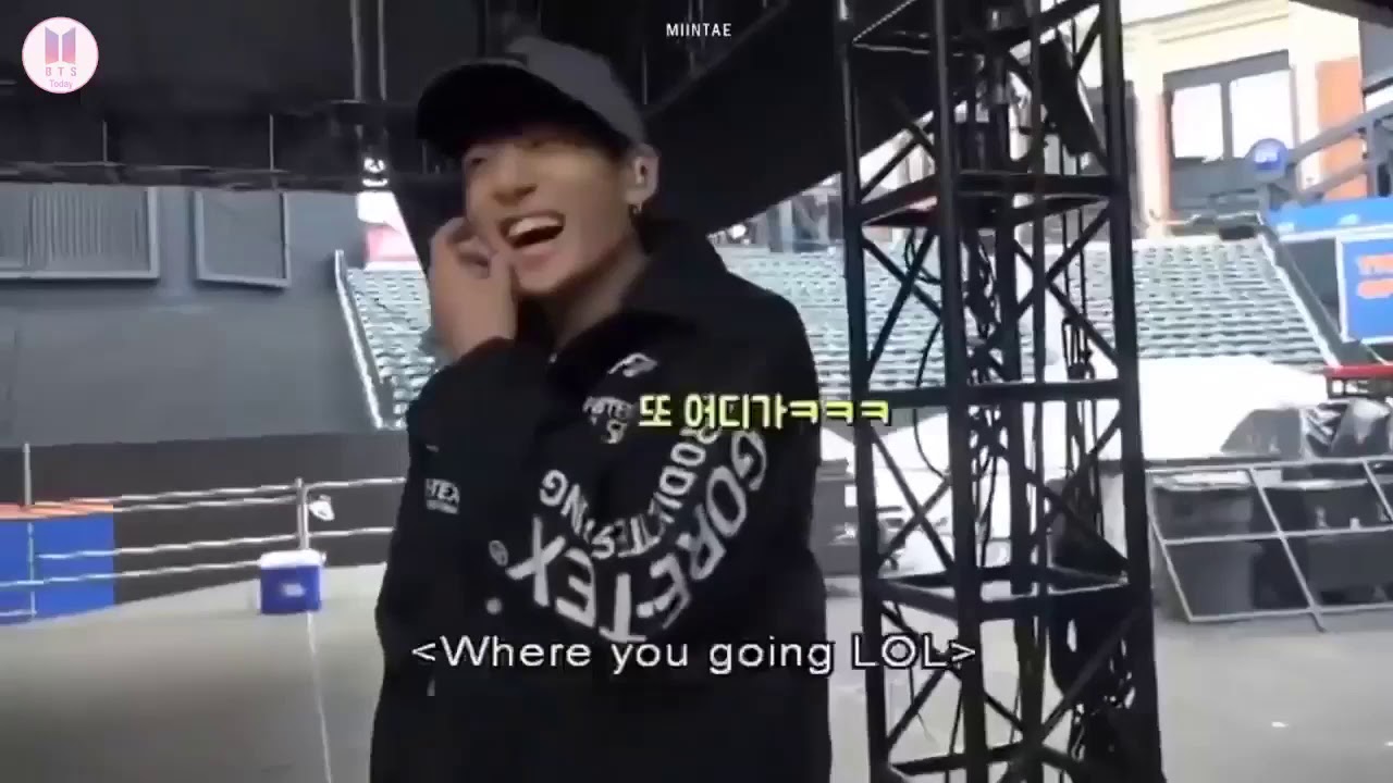 Taehyung never fail to make BTS Laugh😂