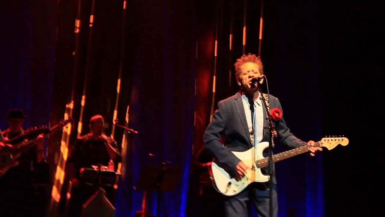 Brian Wilson - "Funky Pretty" feat. Blondie Chaplin, London 22.05.16
