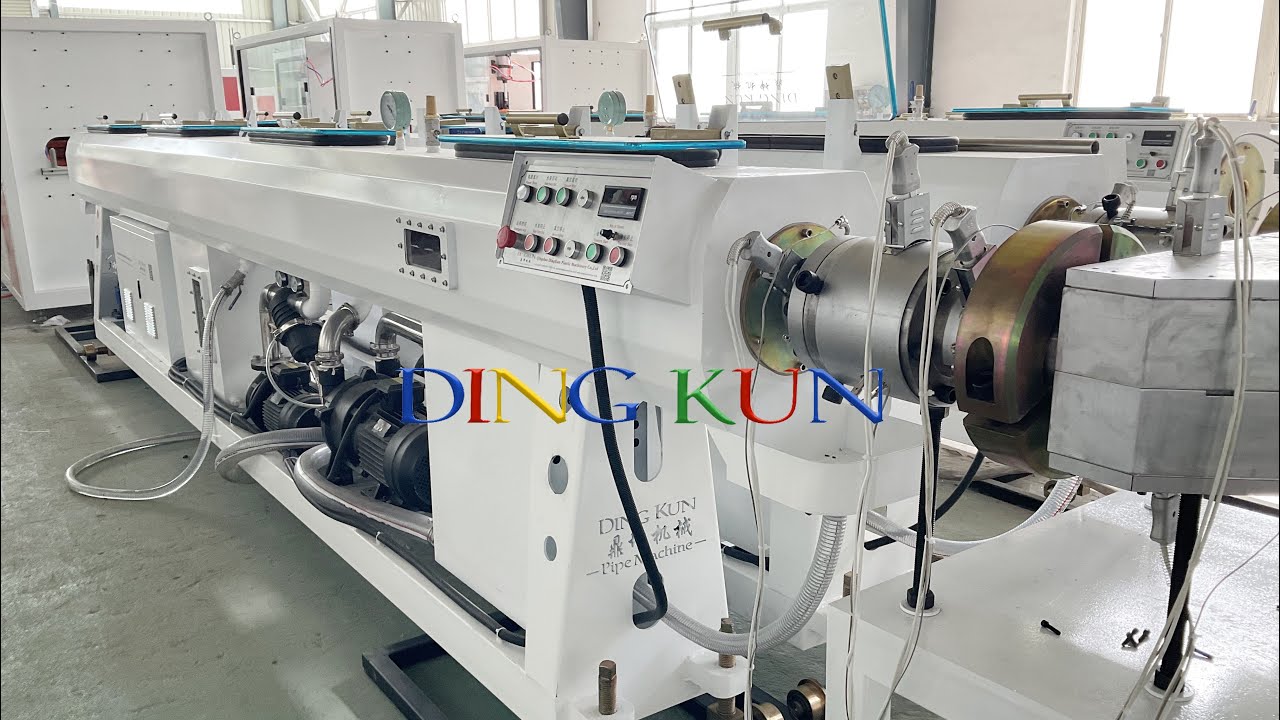 PVC Pipe Making Machine / Plastic Extrusion Machinery With Belling Machine