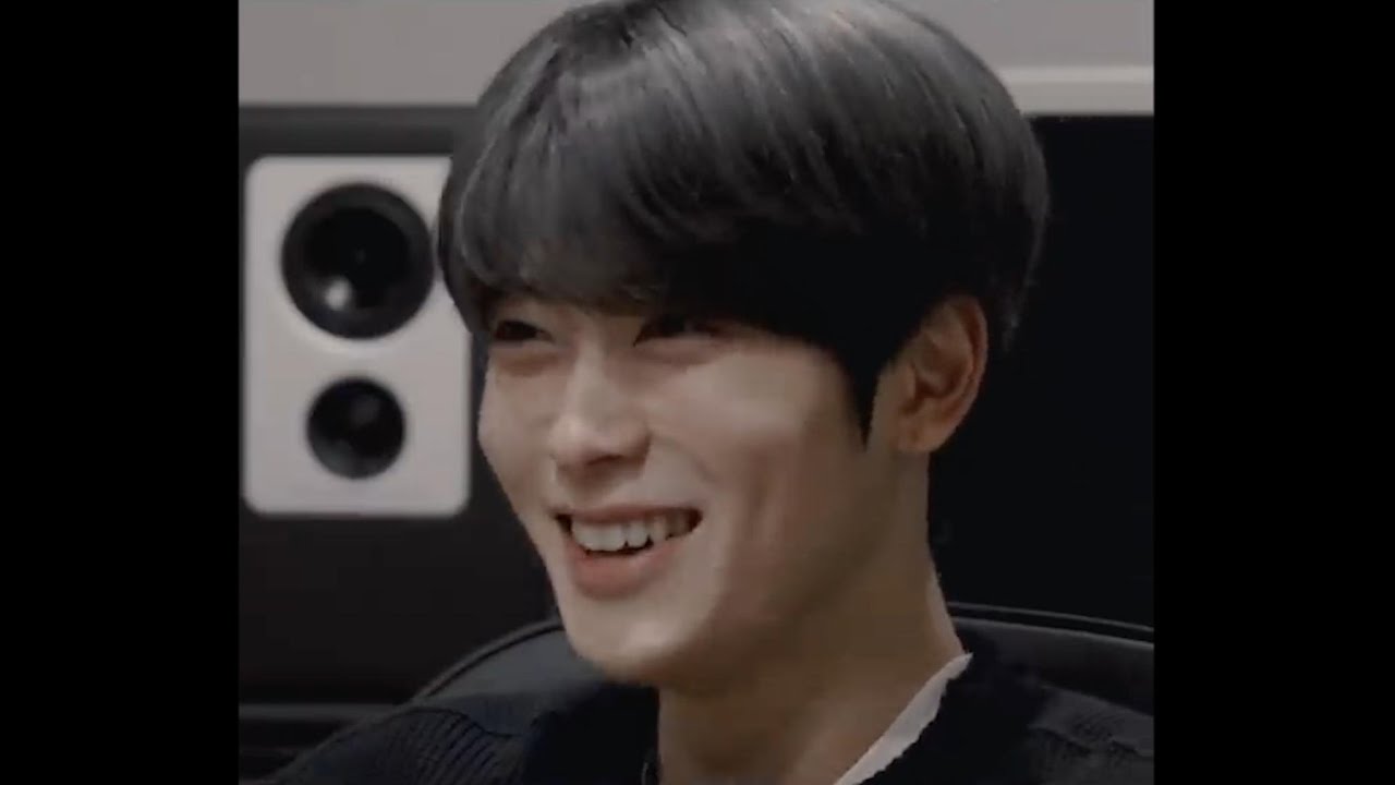 오랜 남사친에게 이제 남자친구가 되어달라고 고백했다