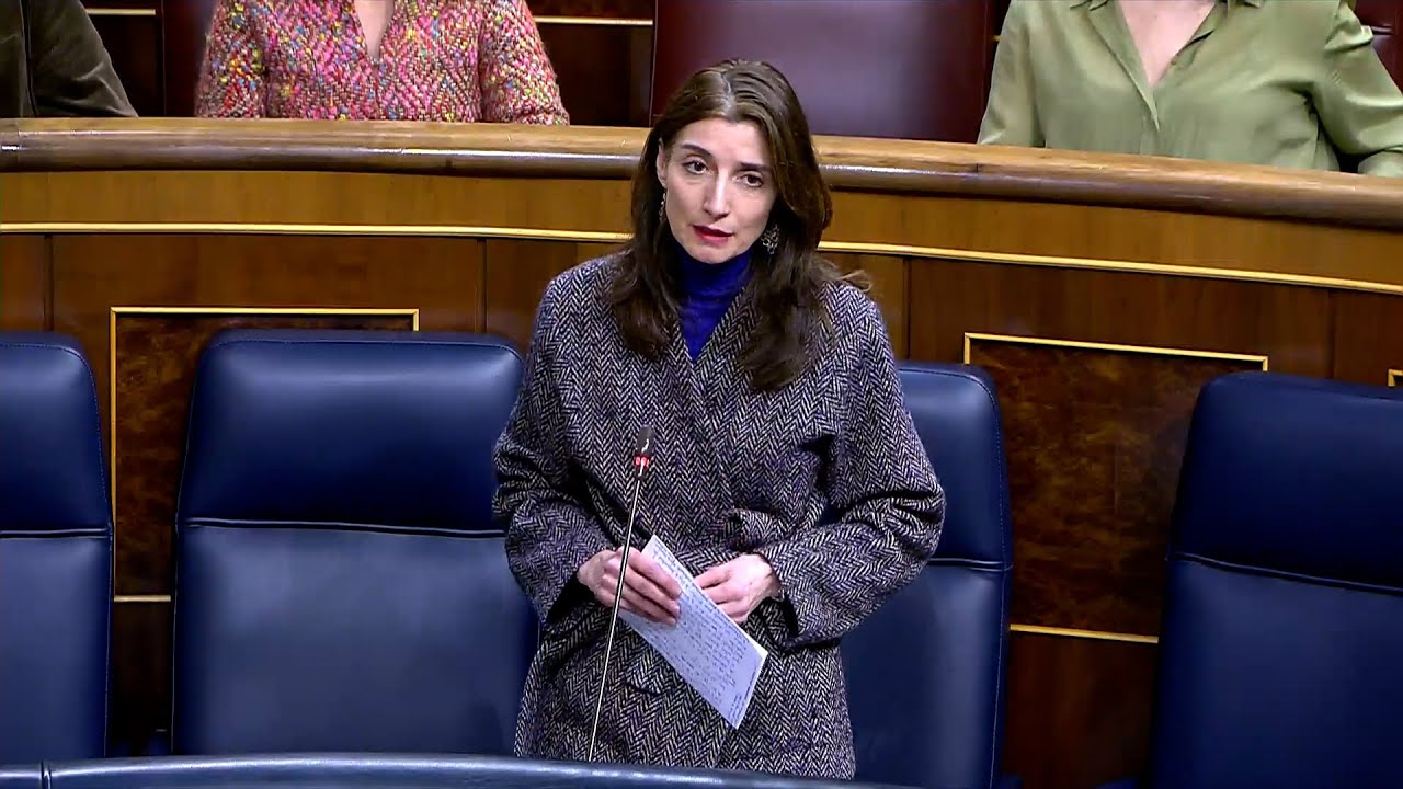 Llop sobre la ley del solo sí: 