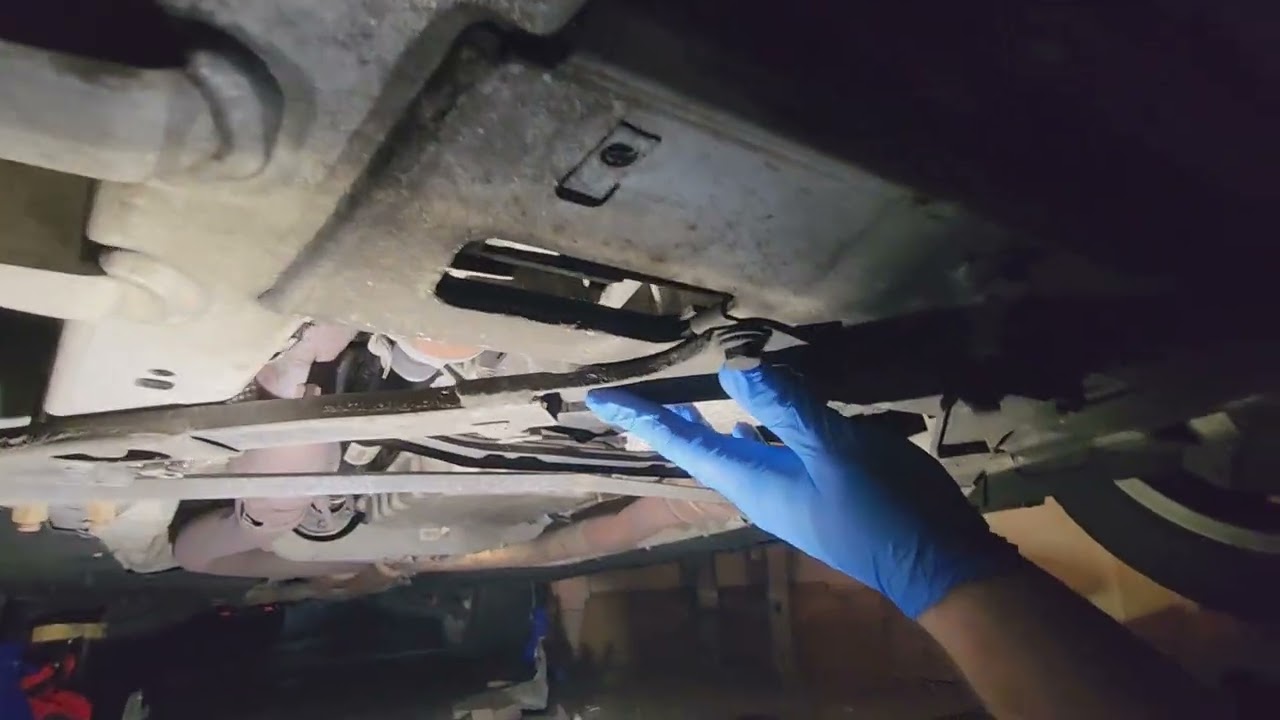 Easily Change 2014-2019 Cadillac CTS 3.6 AWD FRONT Differential Fluid