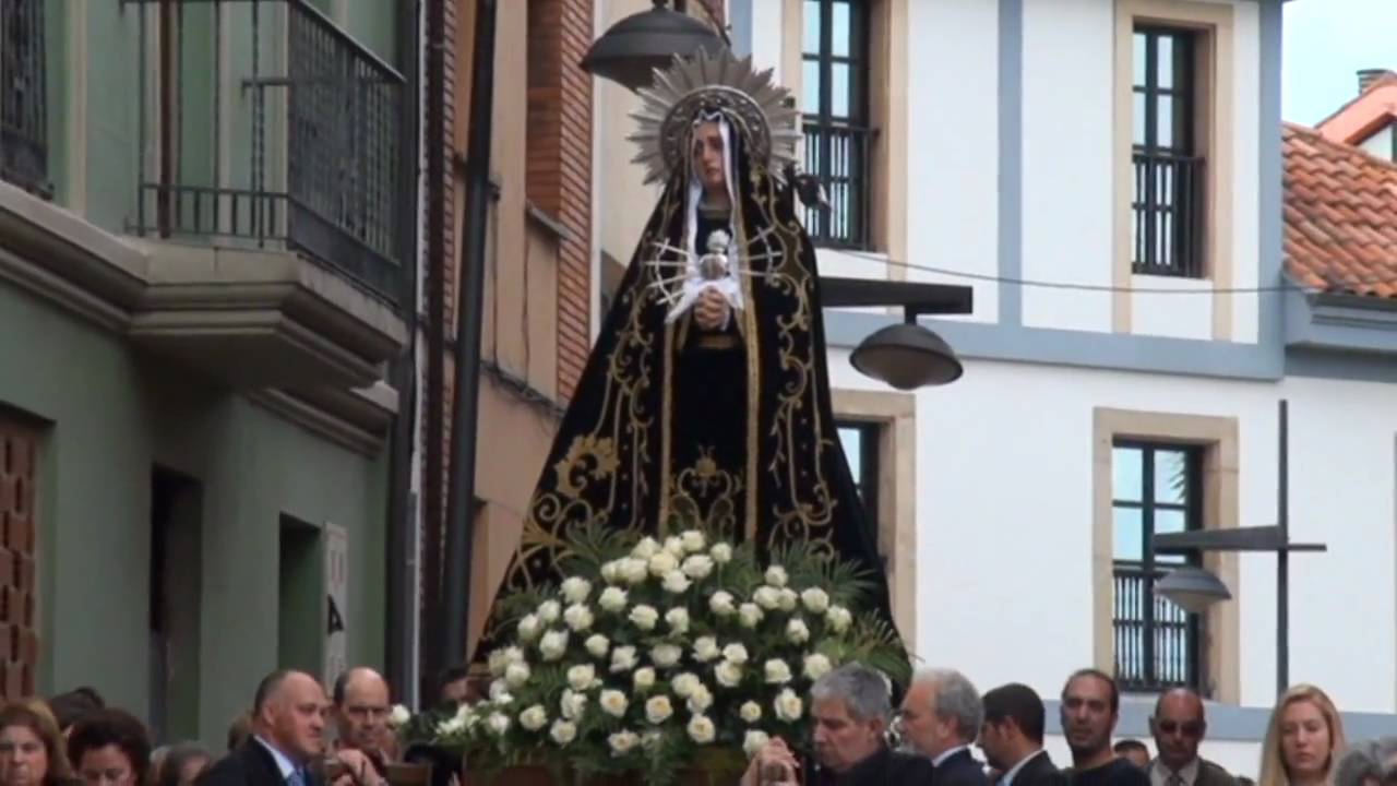 SEMANA SANTA Candás Procesión del Santo Entierro Viernes Santo