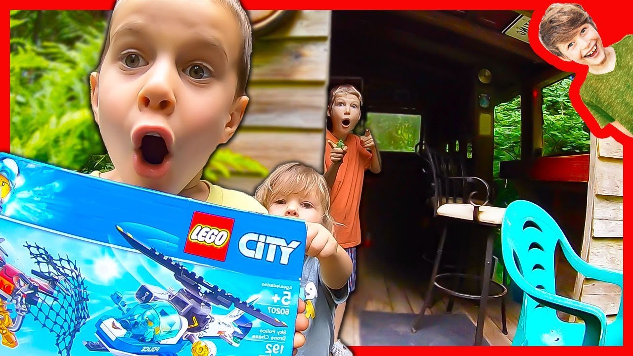 AXEL AND DADDY LEGO POLICE MYSTERY WITH BROOKS!